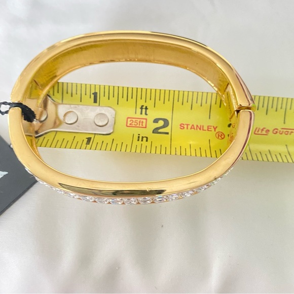 Swarovski Gold and Crystal Bracelet - Picture 6 of 6